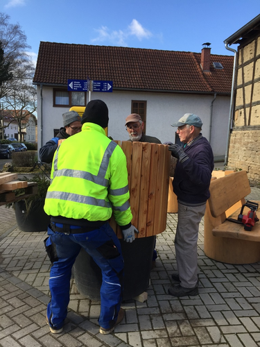 2022-02-05 Baum fällt, Kübel schick_7.JPG