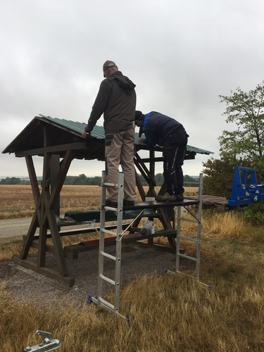 2022-08-27 Ertüchtigung Waldschänke mit Blech_3.JPG
